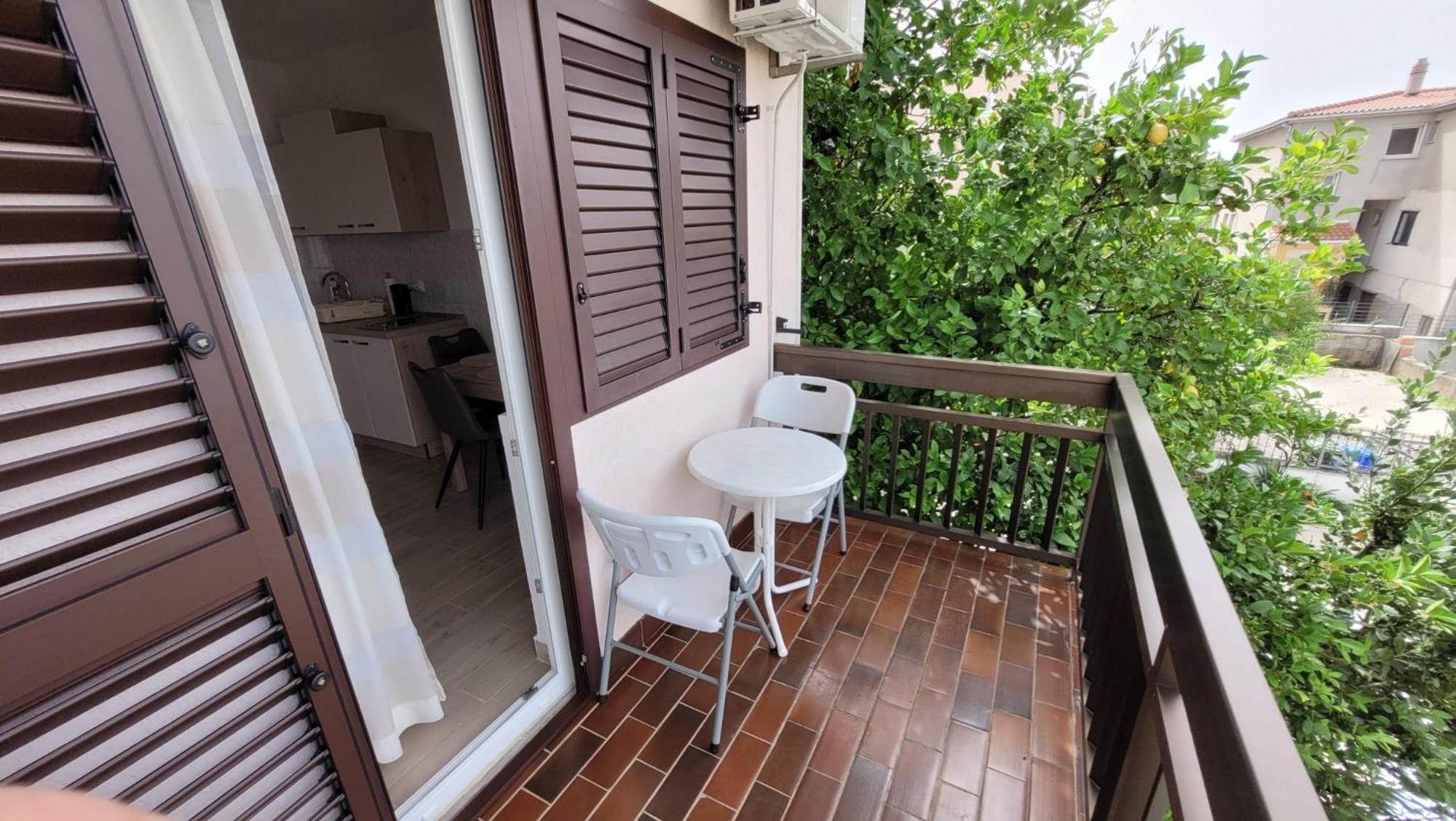 Apartmani Marijanovic มาคาร์สกา ภายนอก รูปภาพ