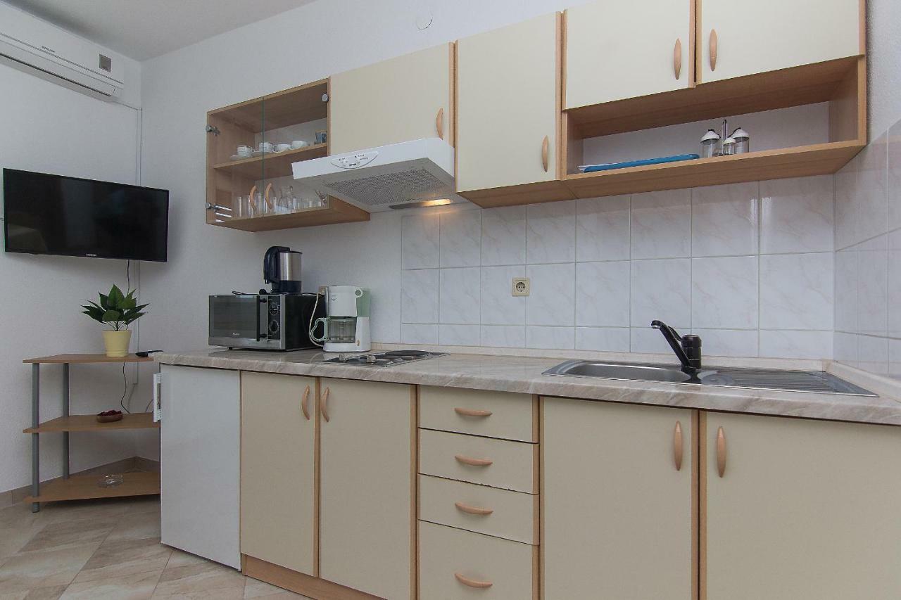 Apartmani Marijanovic มาคาร์สกา ภายนอก รูปภาพ